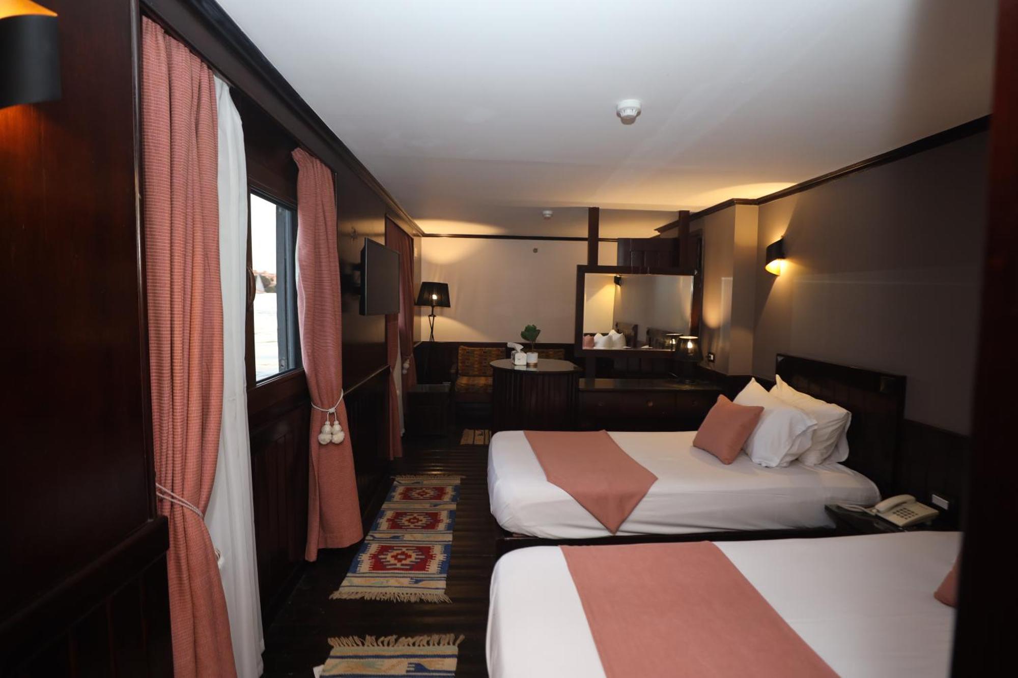 You Nile View Hotel Giza Exteriör bild